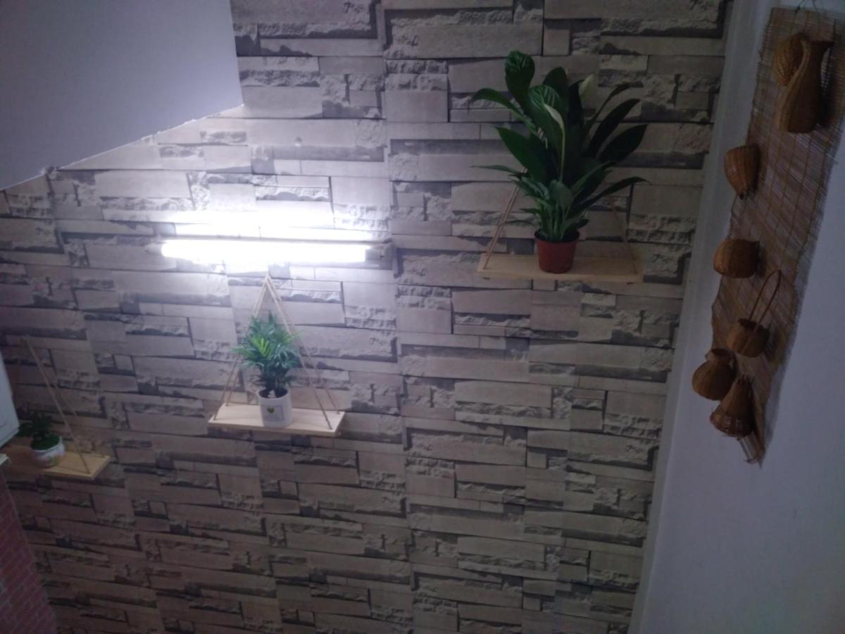 Guest House Uttrang مدينة هوشي منه المظهر الخارجي الصورة